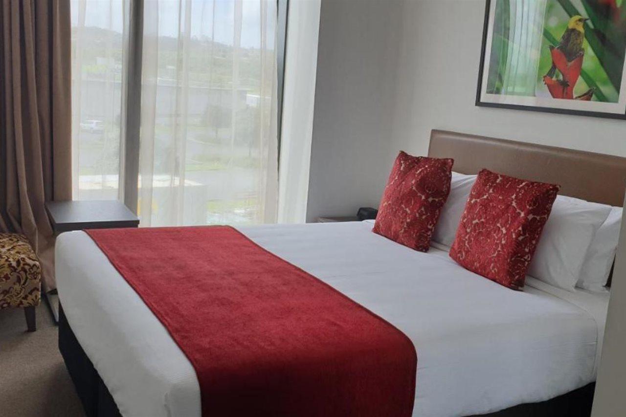 Ramada Suites By Wyndham Auckland Manukau Pacfic Centre Extérieur photo