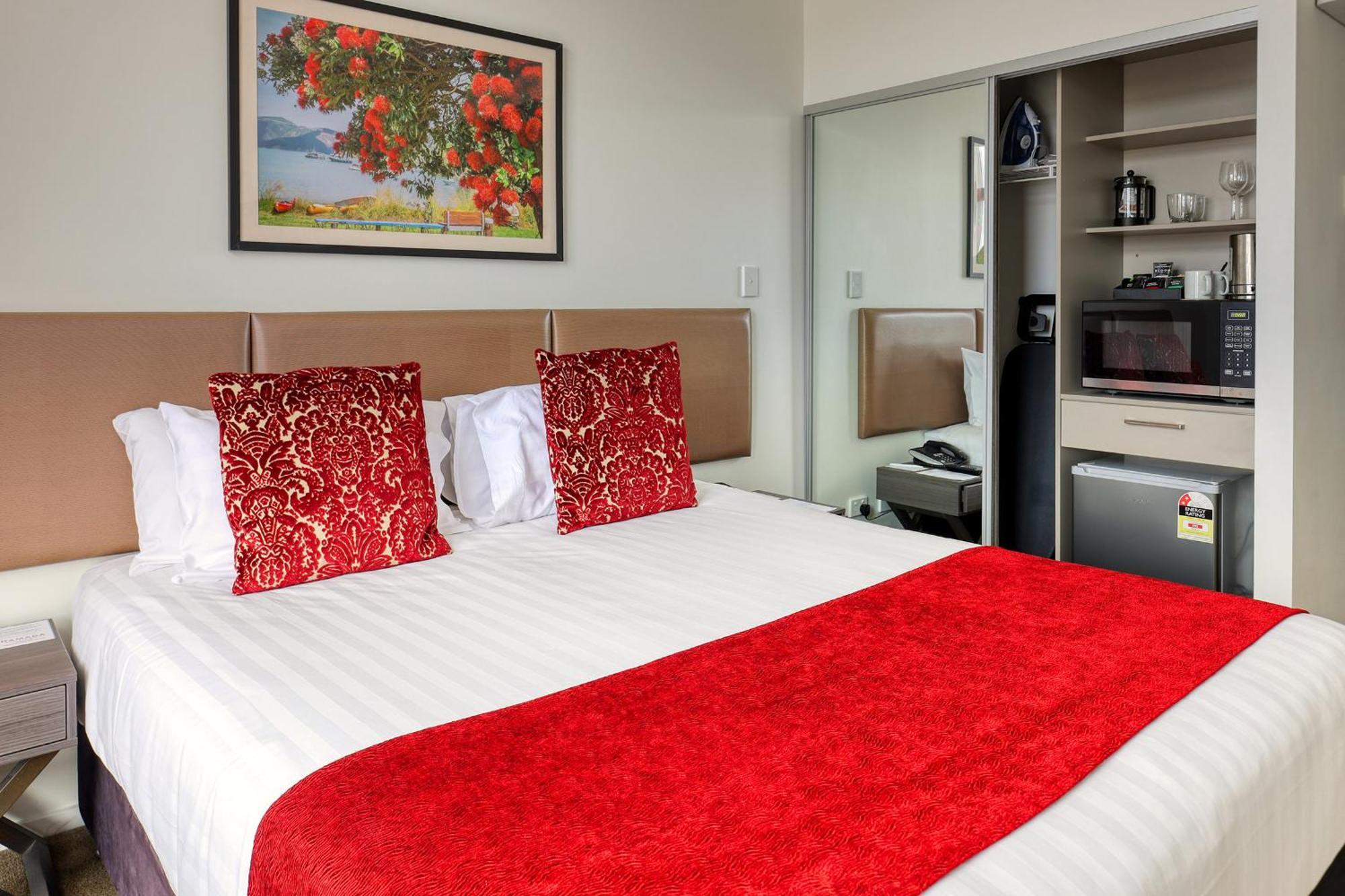 Ramada Suites By Wyndham Auckland Manukau Pacfic Centre Extérieur photo
