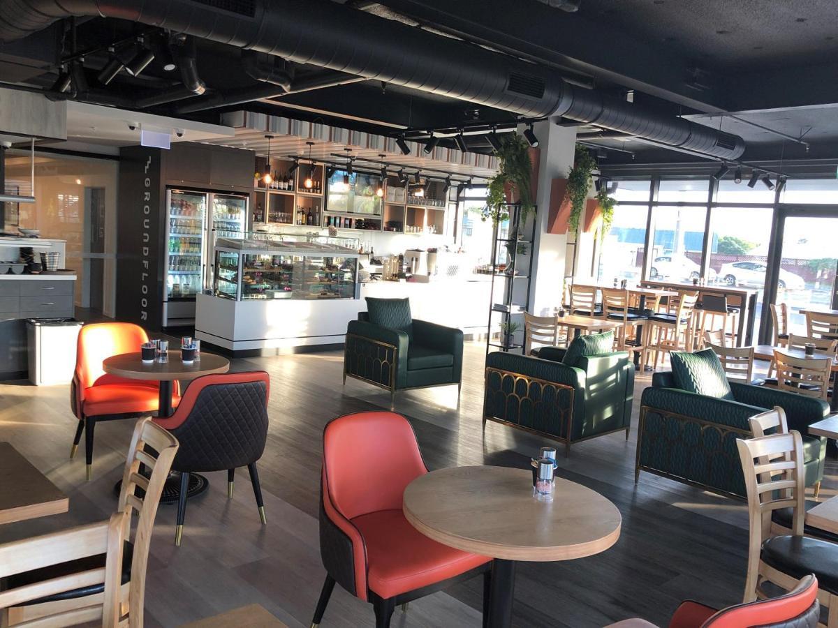 Ramada Suites By Wyndham Auckland Manukau Pacfic Centre Extérieur photo