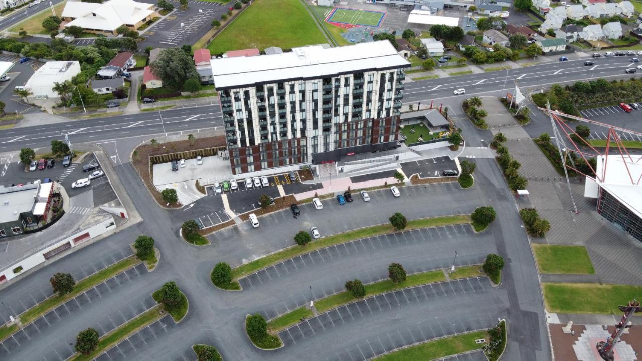 Ramada Suites By Wyndham Auckland Manukau Pacfic Centre Extérieur photo